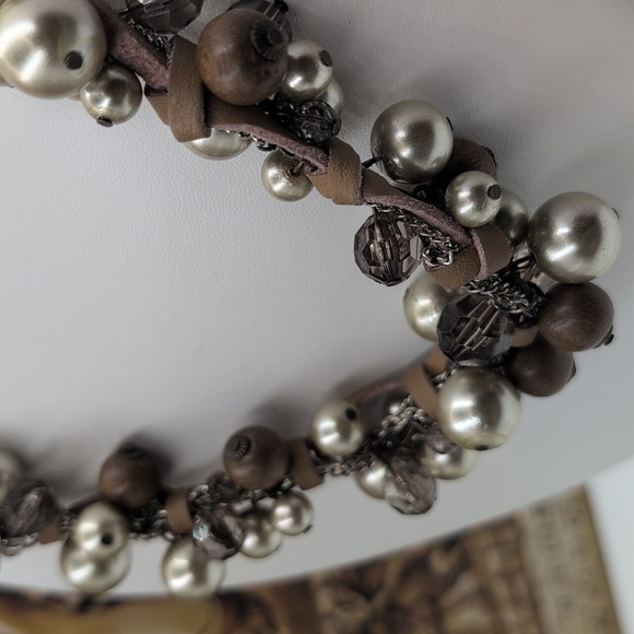 Chico's Multicolor Mixed Medium Faux Pearl Leather Wood Beaded Necklace Womens - Picture 3 of 6